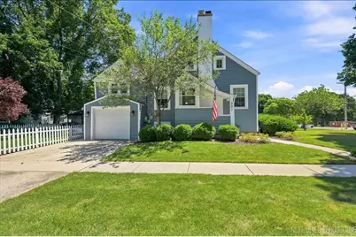 301 N 4th Street, Geneva, IL 60134 - Photo 1