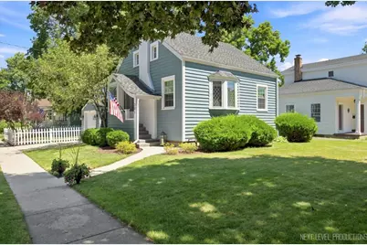 301 N 4th Street, Geneva, IL 60134 - Photo 3