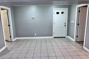 4947 S Calumet Ave, Chicago, IL 60615 - Photo 3