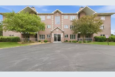 11535 Settlers Pond Way #1B, Orland Park, IL 60467 - Photo 1
