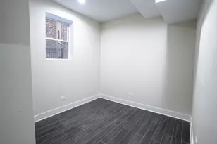 7948 S Evans Ave, Chicago, IL 60619 - Photo 9