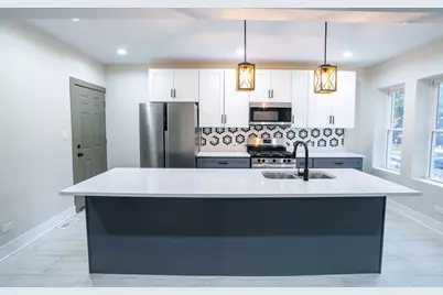 7948 S Evans Avenue #1F, Chicago, IL 60619 - Photo 5