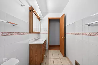 9132 Meade Avenue, Oak Lawn, IL 60453 - Photo 11