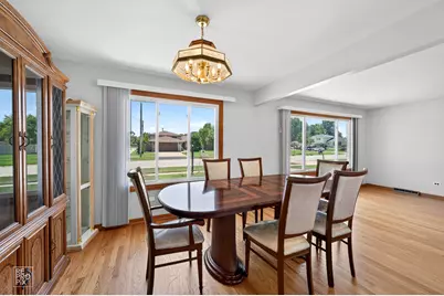 9132 Meade Avenue, Oak Lawn, IL 60453 - Photo 5