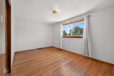 9132 Meade Avenue, Oak Lawn, IL 60453 - Photo 13