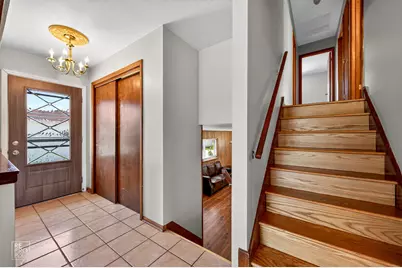 9132 Meade Avenue, Oak Lawn, IL 60453 - Photo 9