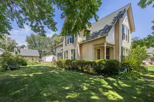 815 12th Ave, Fulton, IL 61252 - Photo 3