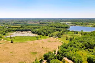 6284 Redwood Trl, Wonder Lake, IL 60097 - Photo 37