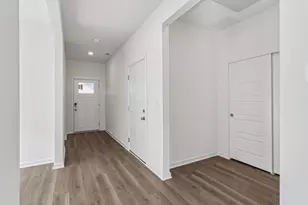 6284 Redwood Trl, Wonder Lake, IL 60097 - Photo 3