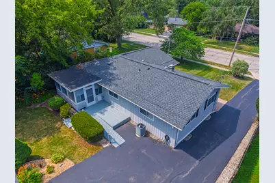 136 E Kimball Avenue, Woodstock, IL 60098 - Photo 23
