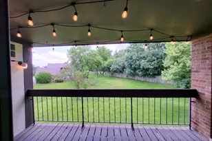 5843 Doe Cir, Westmont, IL 60559 - Photo 11