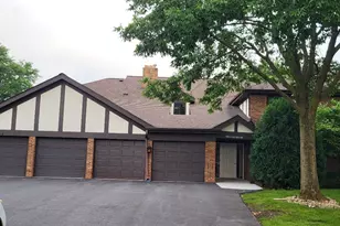 5843 Doe Cir, Westmont, IL 60559 - Photo 1