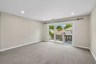 97 Burr Oak Ln, Schaumburg, IL 60193 - Photo 7