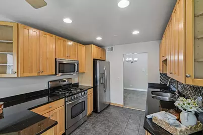 97 Burr Oak Lane #A-2, Schaumburg, IL 60193 - Photo 11
