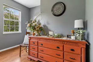 1797 Indian Hill Ln, Aurora, IL 60503 - Photo 5