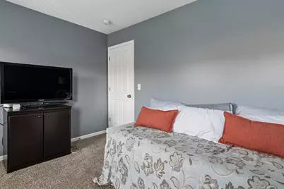 1797 Indian Hill Lane, Aurora, IL 60503 - Photo 13