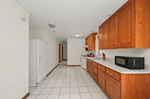 13439 S Brandon Ave, Chicago, IL 60633 - Photo 9