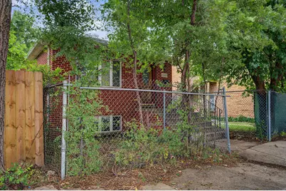 13439 S Brandon Avenue, Chicago, IL 60633 - Photo 3