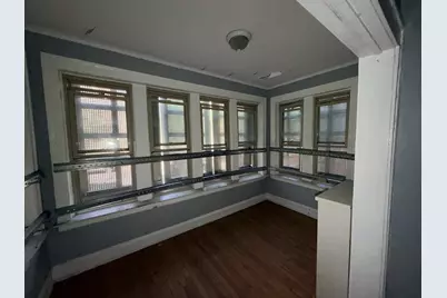 6751 S Chappel Avenue, Chicago, IL 60649 - Photo 5