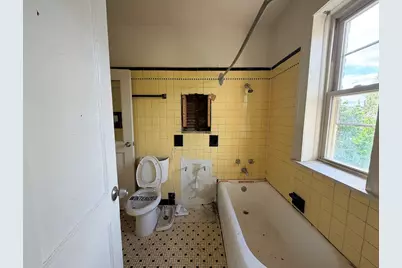 6751 S Chappel Avenue, Chicago, IL 60649 - Photo 27