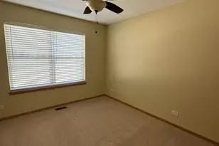 [Address not provided], Aurora, IL 60503 - Photo 13