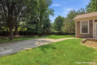 3211 Kendall Crossing, Johnsburg, IL 60051 - Photo 37