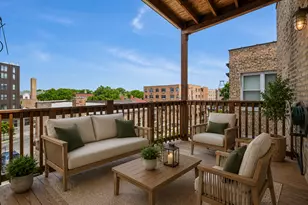 1526 W Birchwood Ave, Chicago, IL 60626 - Photo 27