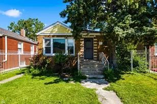 524 W 127th Pl, Chicago, IL 60628 - Photo 1