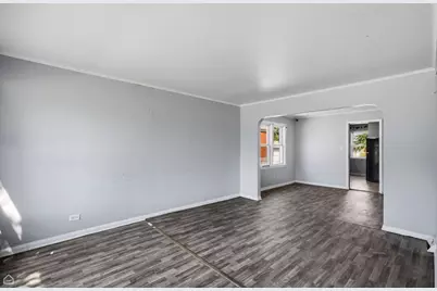 524 W 127th Place, Chicago, IL 60628 - Photo 3