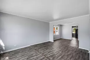 524 W 127th Pl, Chicago, IL 60628 - Photo 3