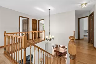140 N Fiore Pkwy, Vernon Hills, IL 60061 - Photo 13