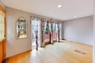 5354 N Ashland Ave, Chicago, IL 60640 - Photo 9