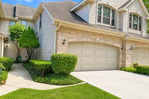 169 Springdale Ln, Bloomingdale, IL 60108 - Photo 1