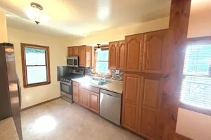 479 S Winfield Ave, Kankakee, IL 60901 - Photo 7