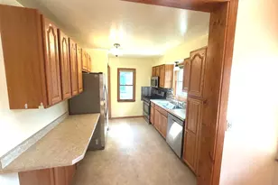479 S Winfield Ave, Kankakee, IL 60901 - Photo 9