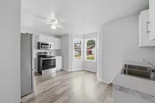 322 E Carroll St, Lanark, IL 61046 - Photo 7