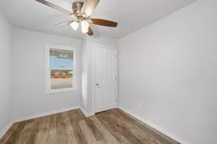 322 E Carroll St, Lanark, IL 61046 - Photo 9