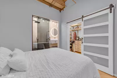 1040 W Adams Street #422, Chicago, IL 60607 - Photo 11