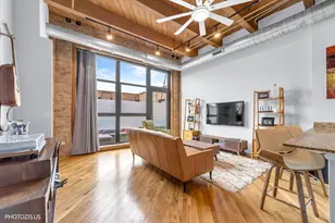 1040 W Adams St, Chicago, IL 60607 - Photo 5