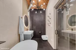 1040 W Adams St, Chicago, IL 60607 - Photo 19