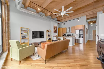 1040 W Adams Street #422, Chicago, IL 60607 - Photo 3