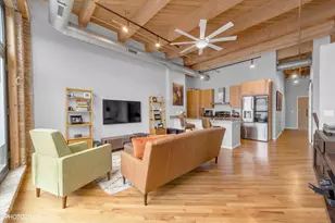 1040 W Adams St, Chicago, IL 60607 - Photo 3