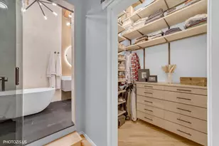 1040 W Adams St, Chicago, IL 60607 - Photo 13