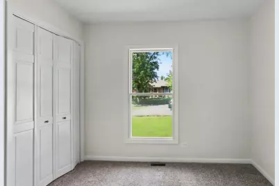 701 Love Street, Elk Grove Village, IL 60007 - Photo 13