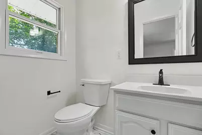 701 Love Street, Elk Grove Village, IL 60007 - Photo 19