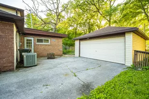 328 Oswego St, Park Forest, IL 60466 - Photo 19