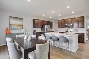 1794 Coralito Ln, Elgin, IL 60124 - Photo 11
