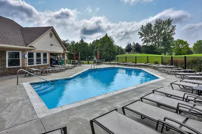 248 Willow Parkway, Buffalo Grove, IL 60089 - Photo 17