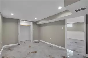 9606 S Eggleston Ave, Chicago, IL 60628 - Photo 25
