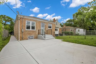 9606 S Eggleston Avenue, Chicago, IL 60628 - Photo 31